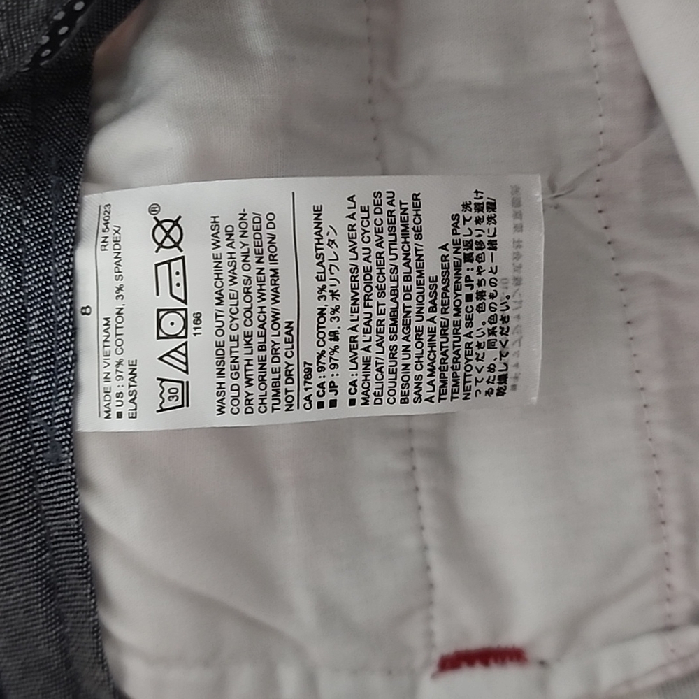 Short, red, Banana Republic, Size 8 - Picture 6 of 7